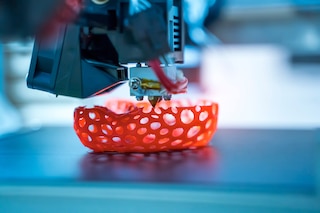 La fabrication additive est un nouveau système de production qui réduit les coûts d'exploitation de la production La fabrication additive est un nouveau système de production qui réduit les coûts d'exploitation de la production