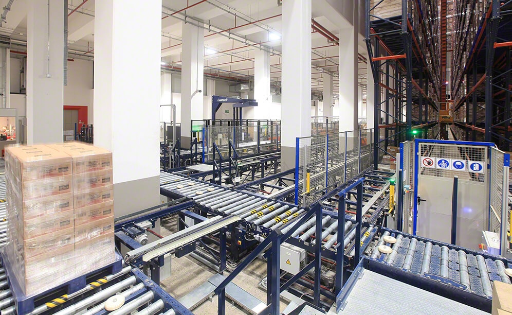L'entrepôt automatisé de noix et fruits secs de Tadım en Turquie L'entrepôt automatisé de noix et fruits secs de Tadım en Turquie