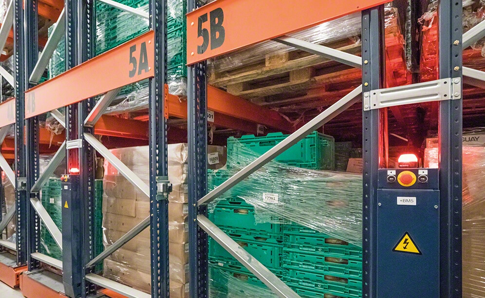 L'opérateur logistique portugais, spécialisé dans le stockage de viande et le transport de produits frais, optimise sa chambre froide avec des rayonnages bases mobiles Movirack L'opérateur logistique portugais, spécialisé dans le stockage de viande et le transport de produits frais, optimise sa chambre froide avec des rayonnages bases mobiles Movirack