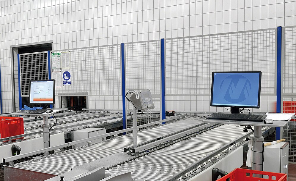 Grâce au logiciel de gestion d’entrepôt Easy WMS de Mecalux, ZM Kania contrôle et optimise tous les déplacements, les processus et les opérations qui ont lieu dans l’entrepôt