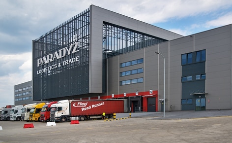 Mecalux a installé pour Ceramika Paradyż un entrepôt automatique autoportant d’une capacité de plus de 20 200 palettes