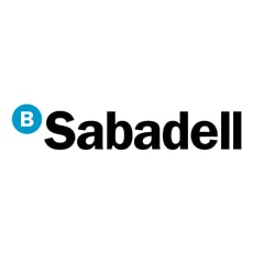 Banco de Sabadell atteint une capacité le stockage d'archives de 658 236 boîtes en installant des rayonnages à palettes avec étagères